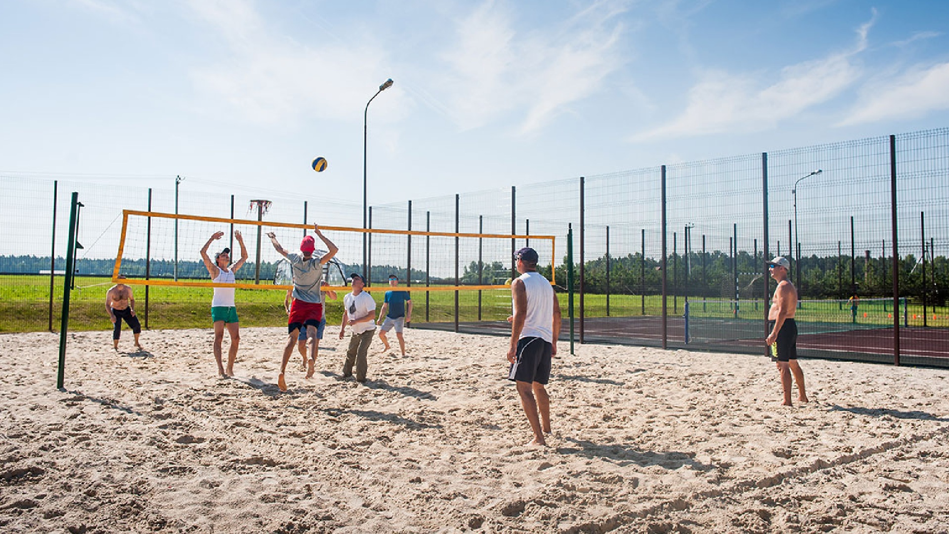Волейбольная площадка