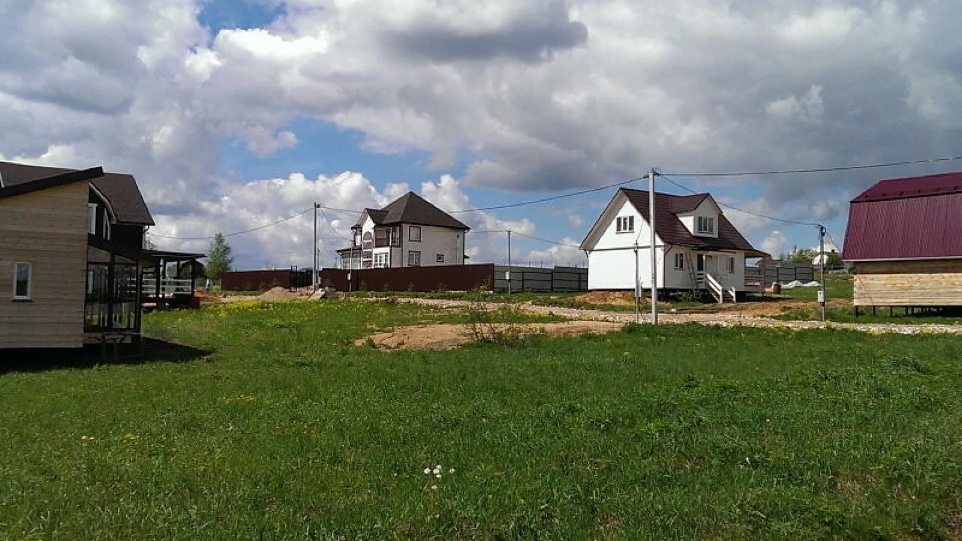 Дома в поселке