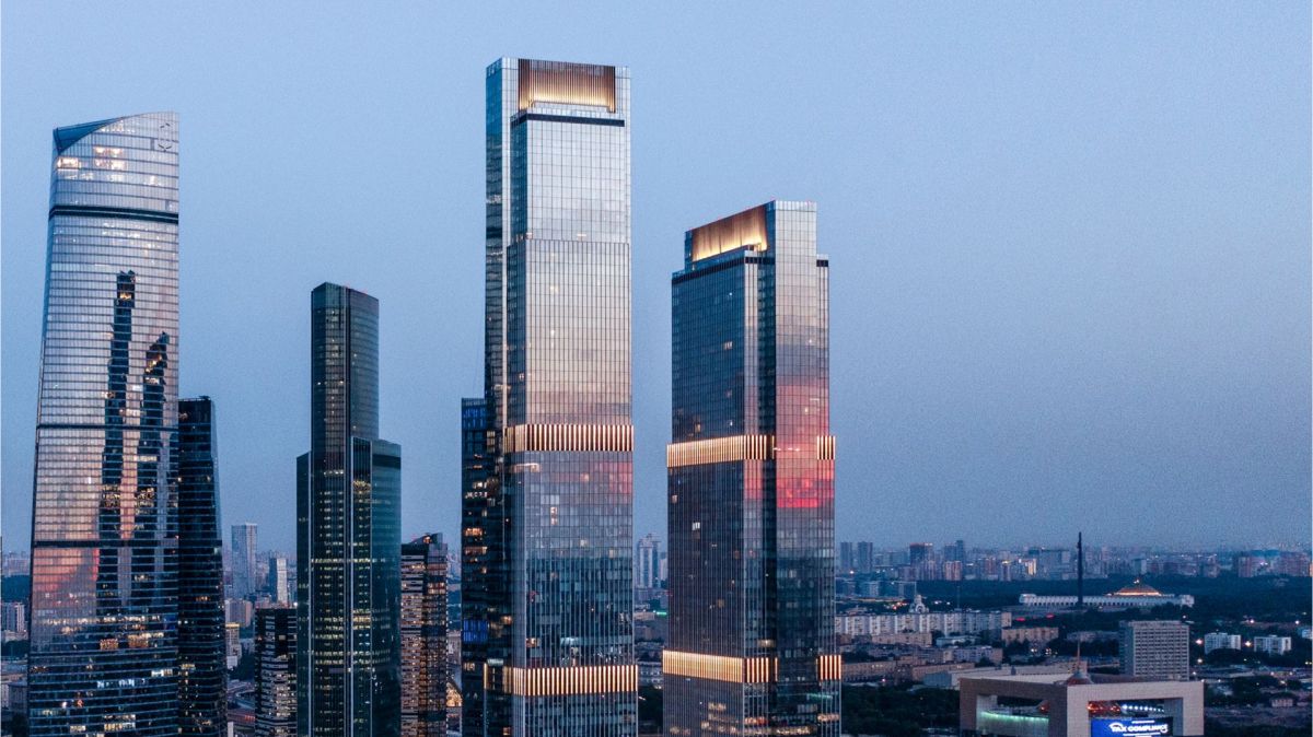 NEVA TOWERS (Нева Тауэрс)