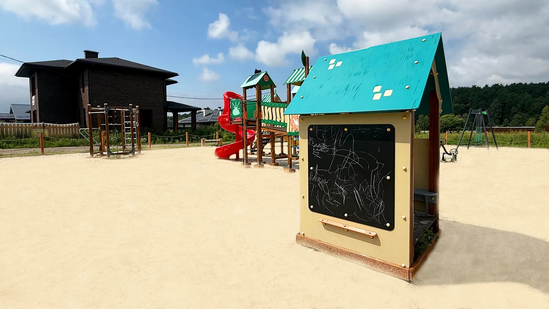 Детская площадка