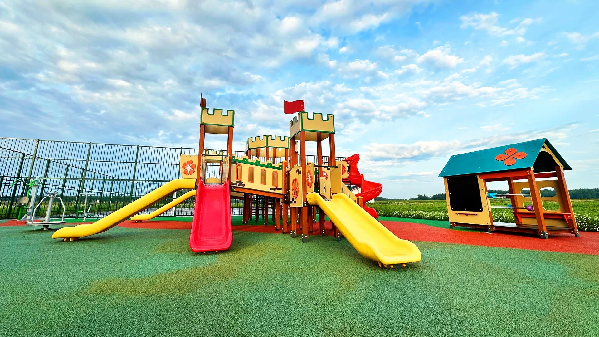 Детская площадка