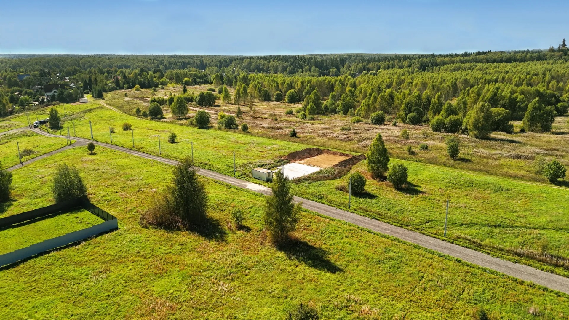 Вид сверху на поселок