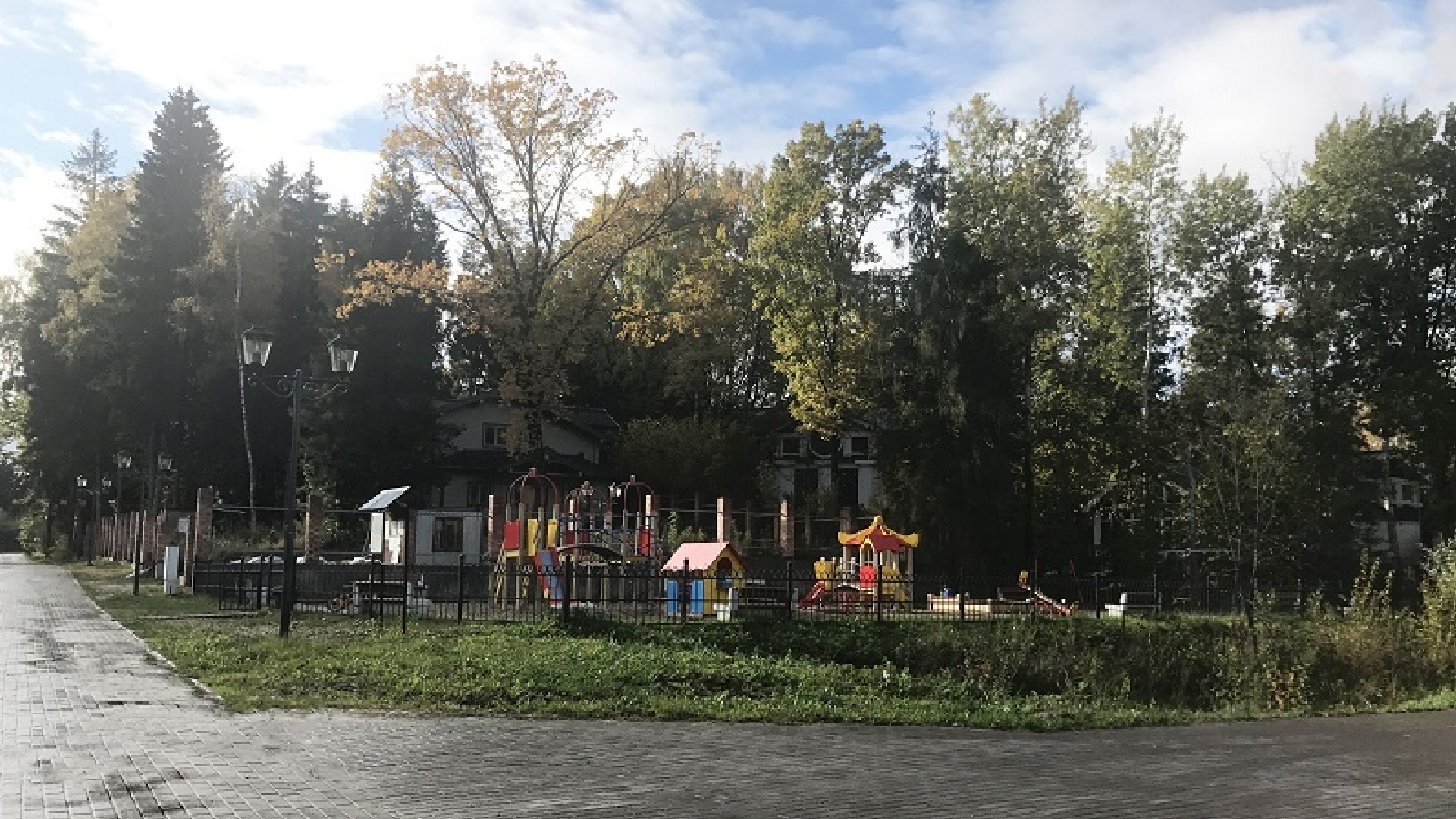 Детская площадка