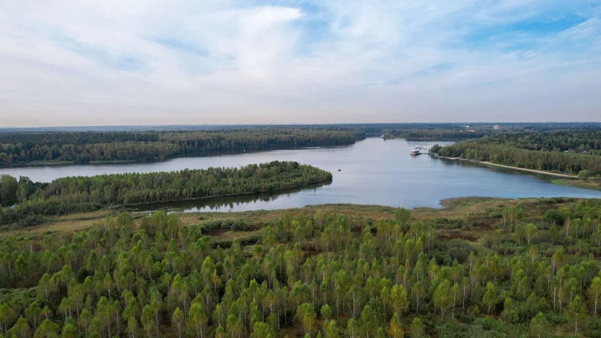 Река "Раздериха" и лес