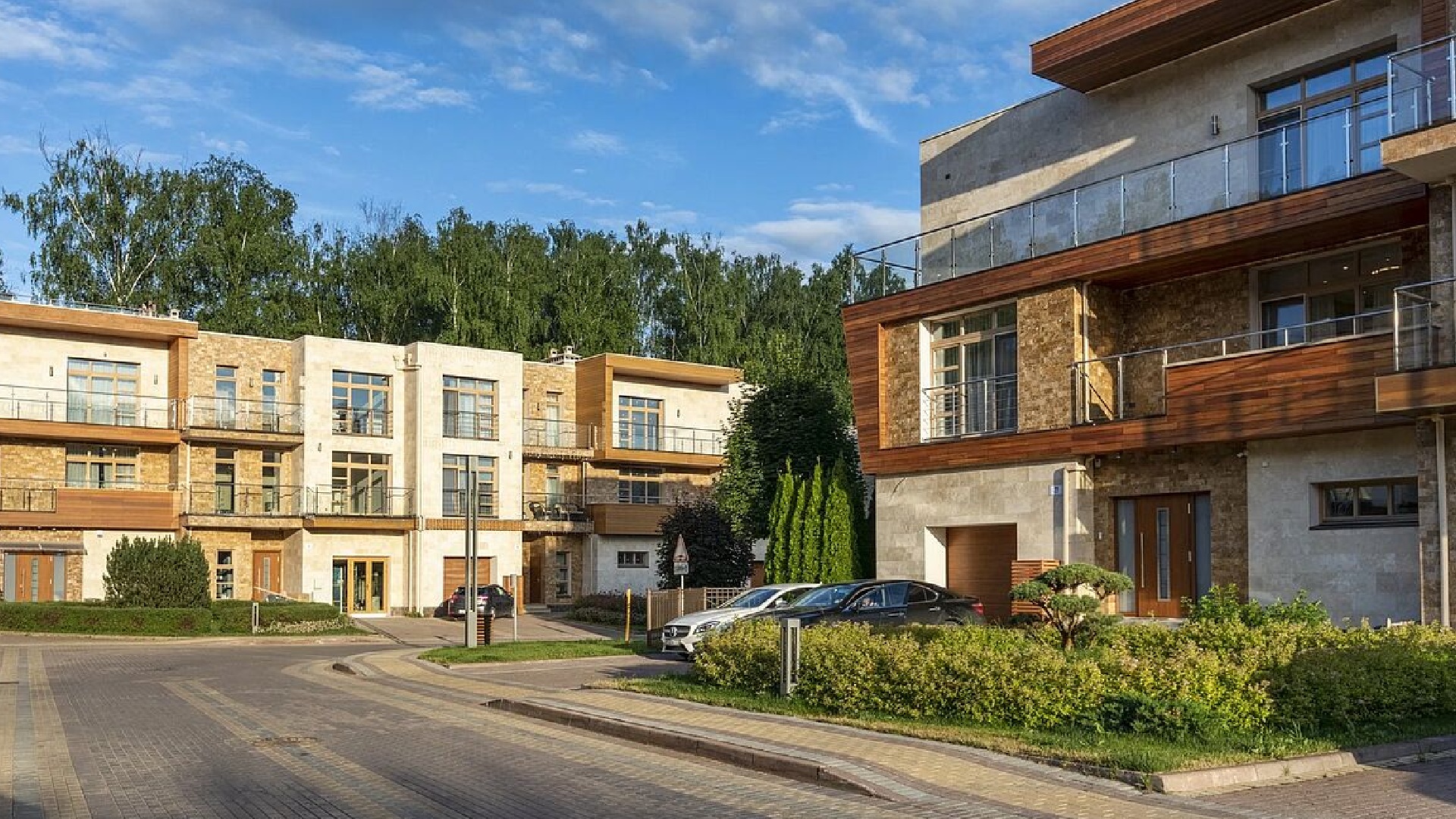 Улица в поселке