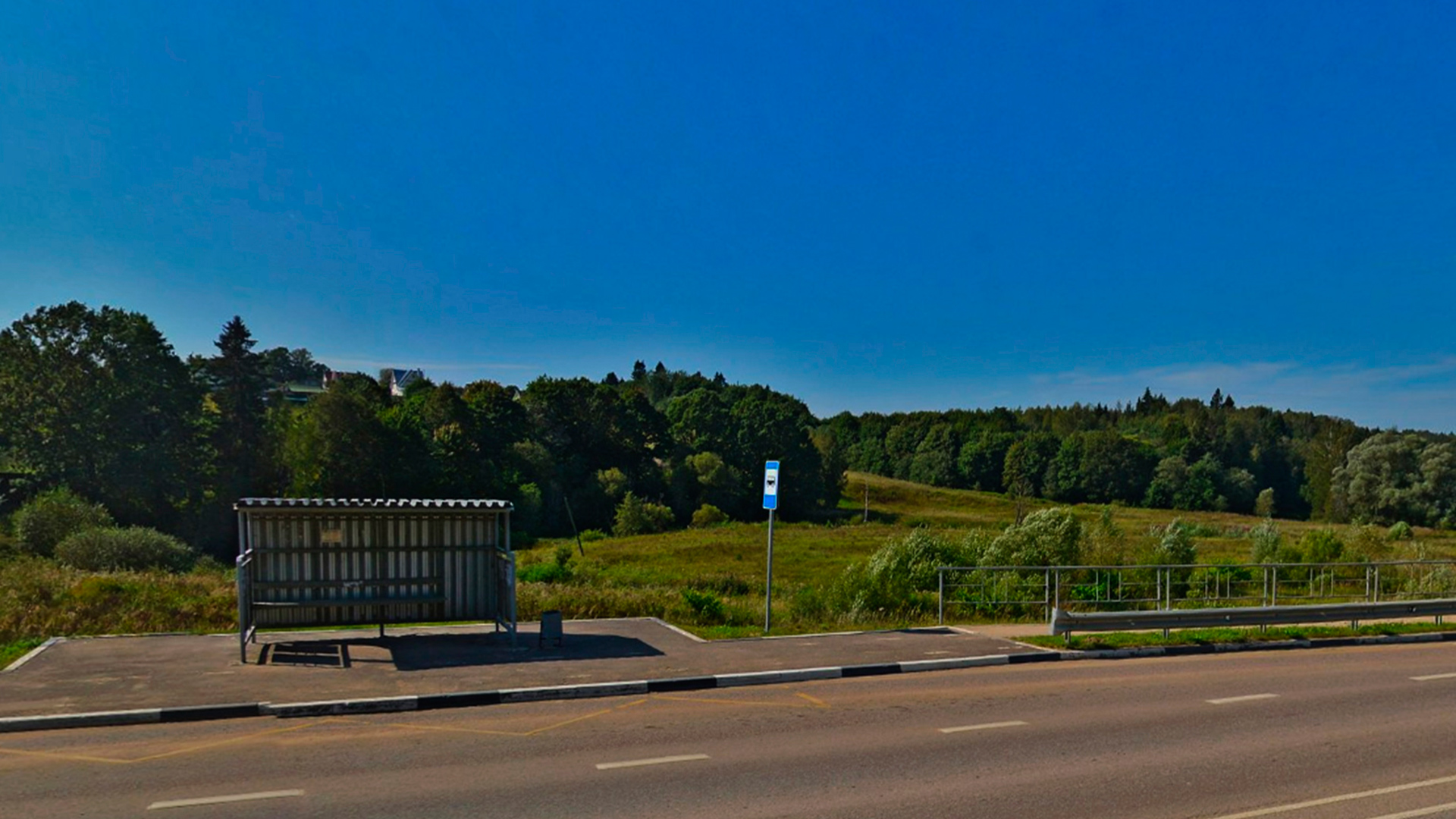 Остановка в 10 мин. пешком