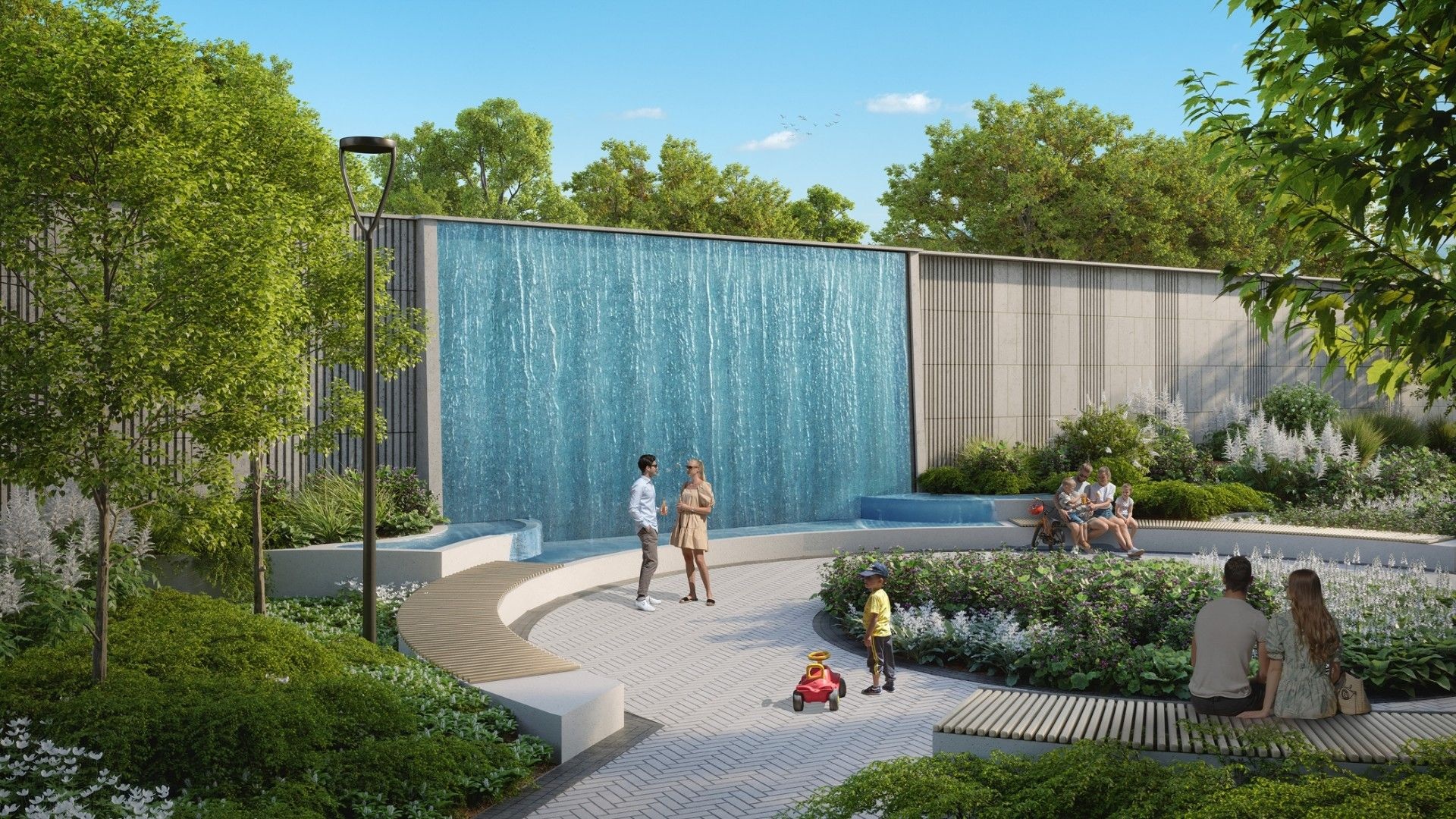 Двор с собственным водопадом