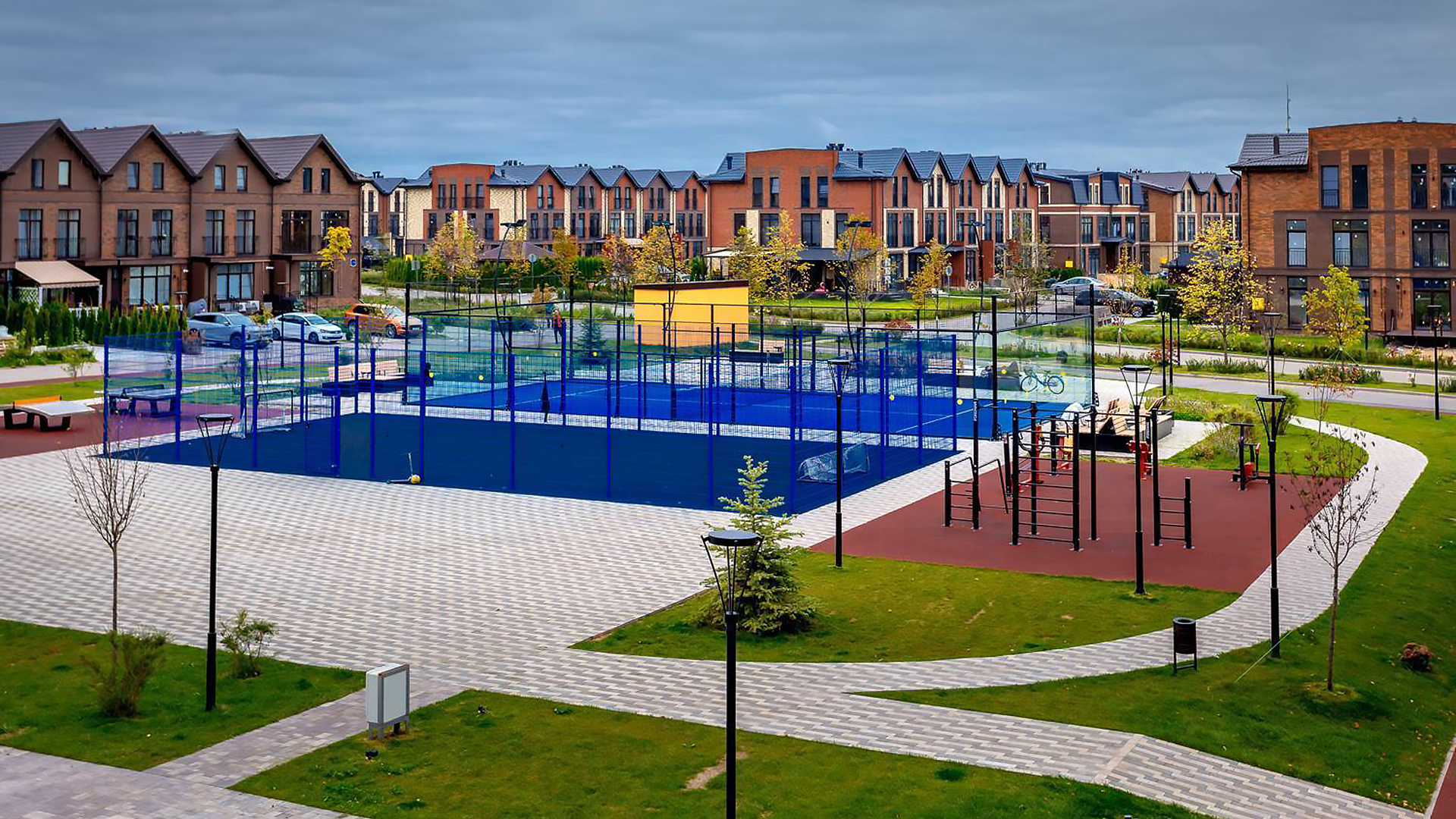 Спортивные площадки