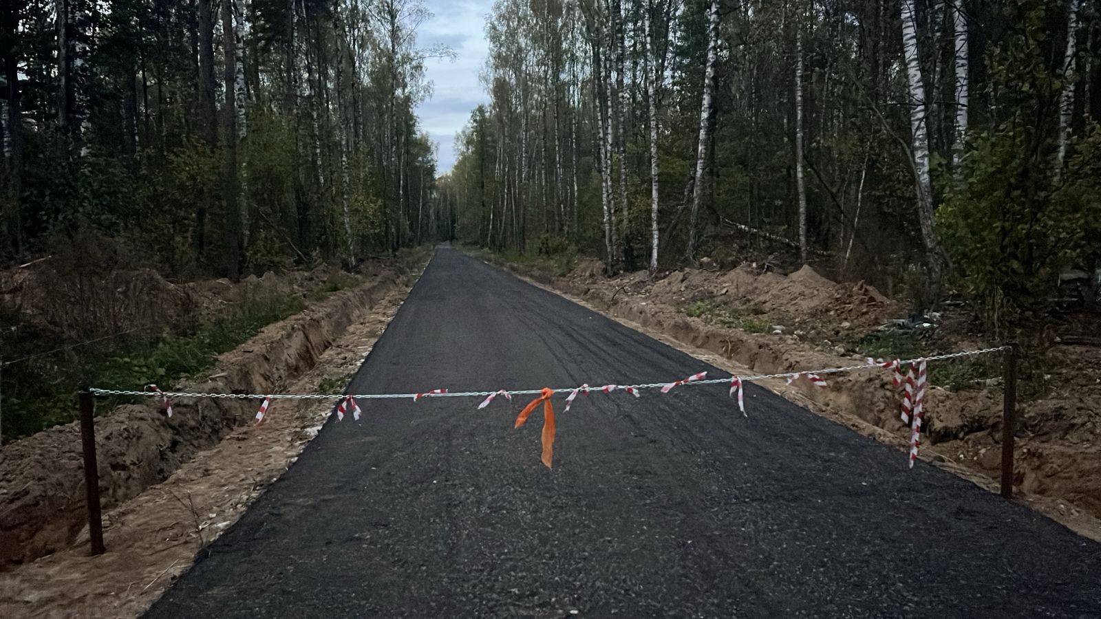 Асфальтировання дорога в коттеджном поселке