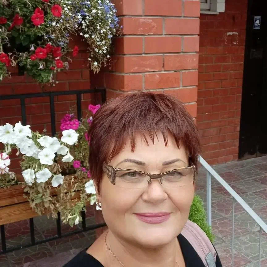 Елена Дудова