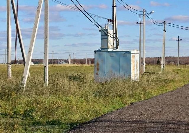 Опора ЛЭП с трансформатором