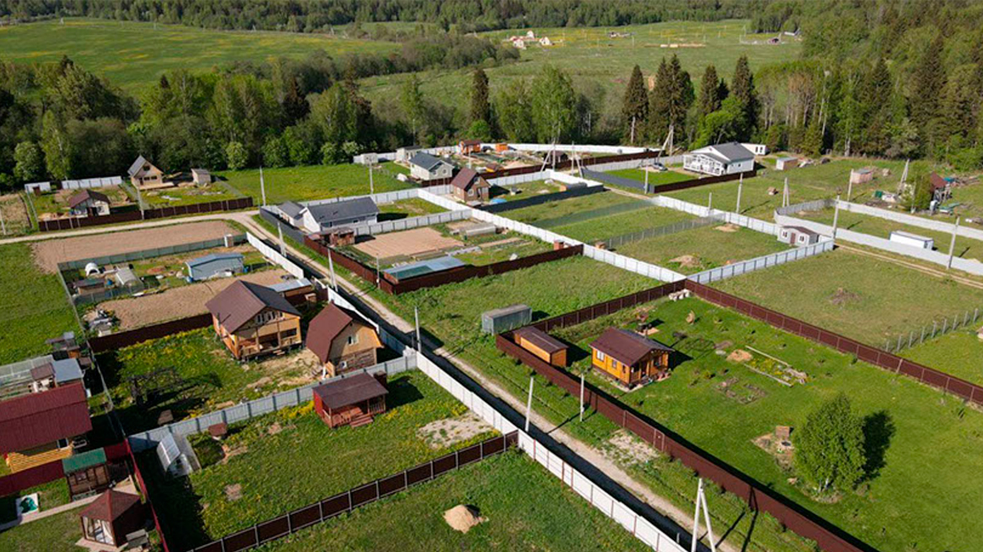 Коттеджный посёлок вид сверху