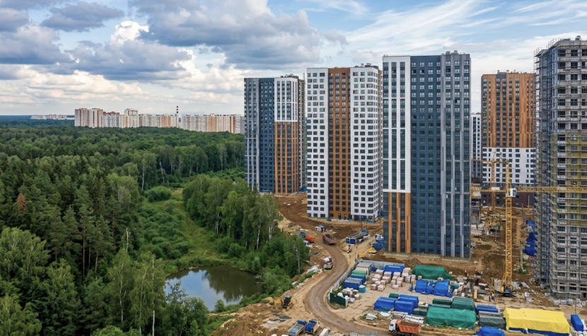 Квартира дороже на 4,5 миллиона: стоит ли переплачивать за прописку в Новой Москве в 2026 году