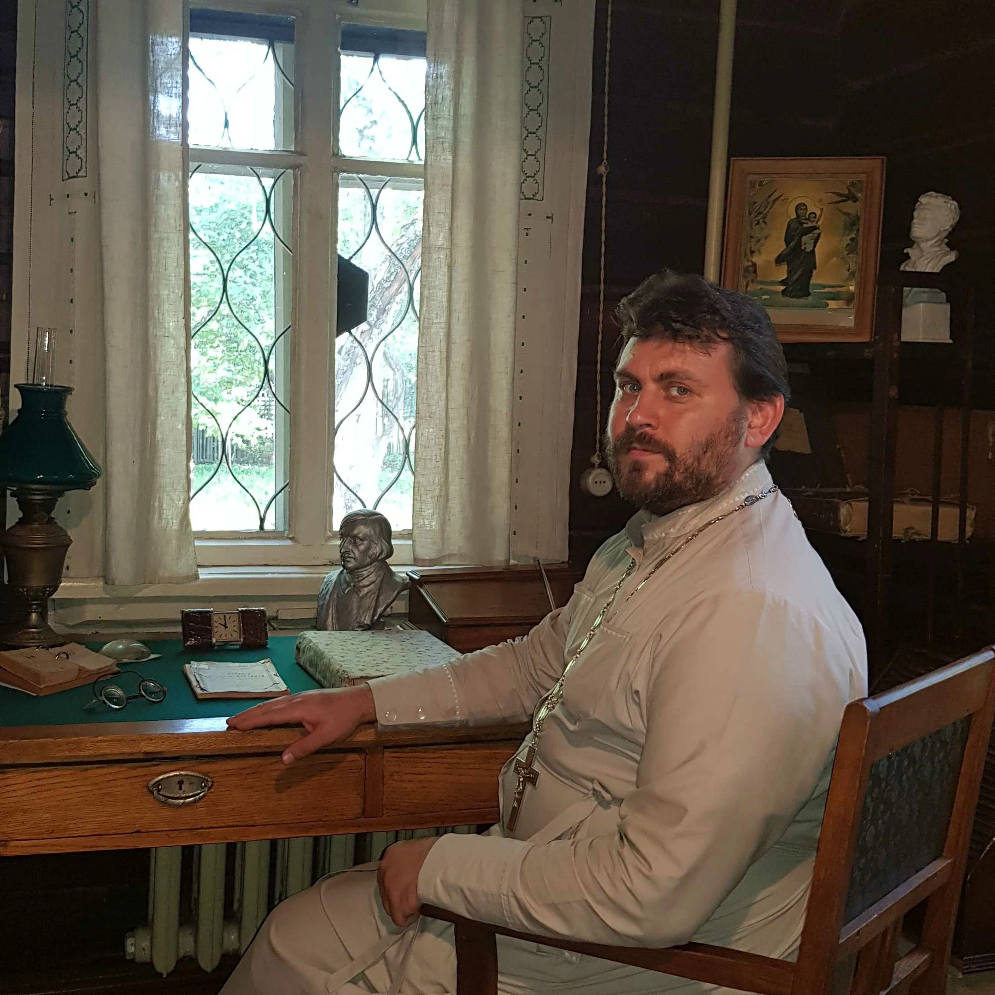 Александр Ионов