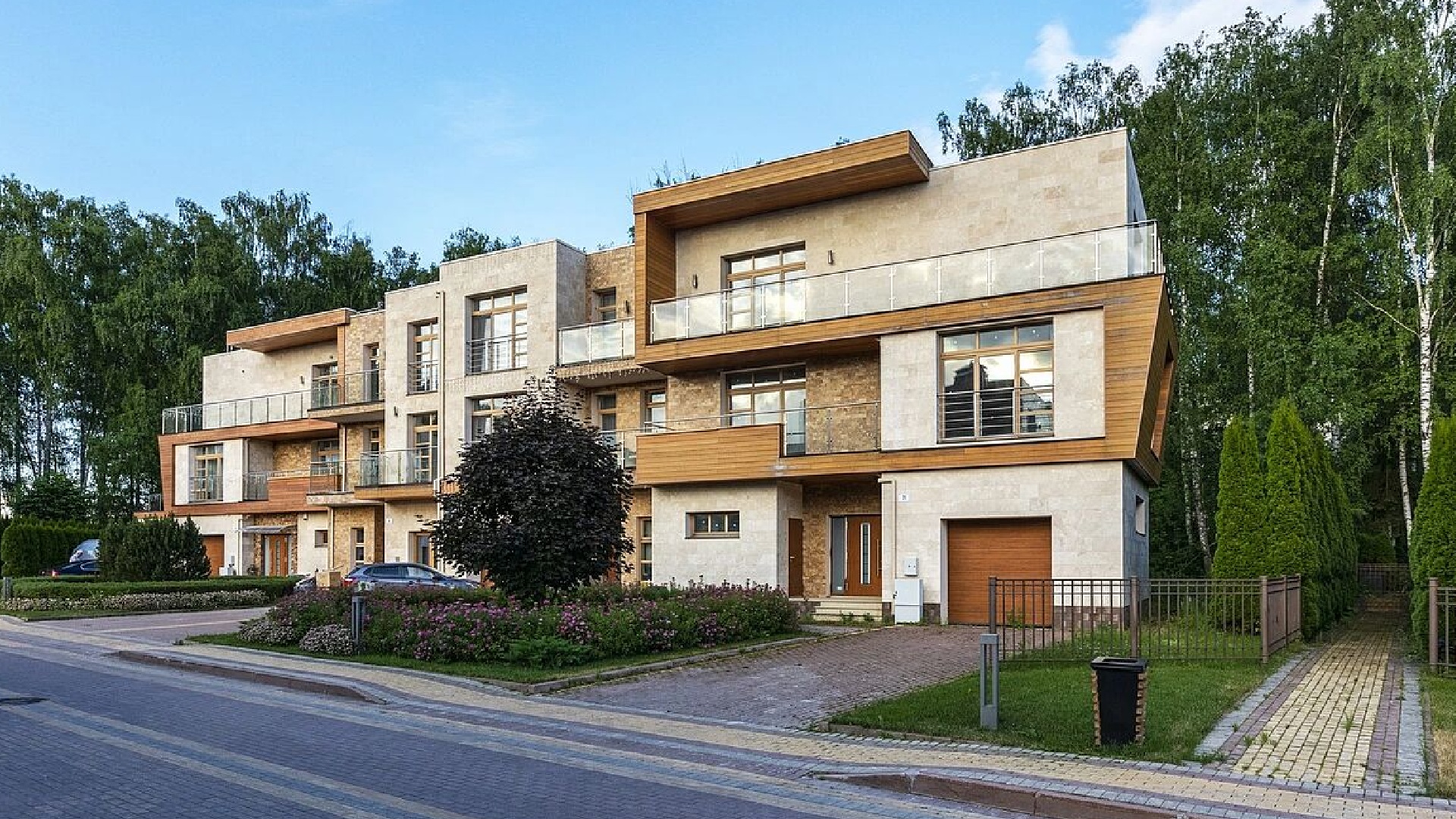 Таунхаус с гаражом