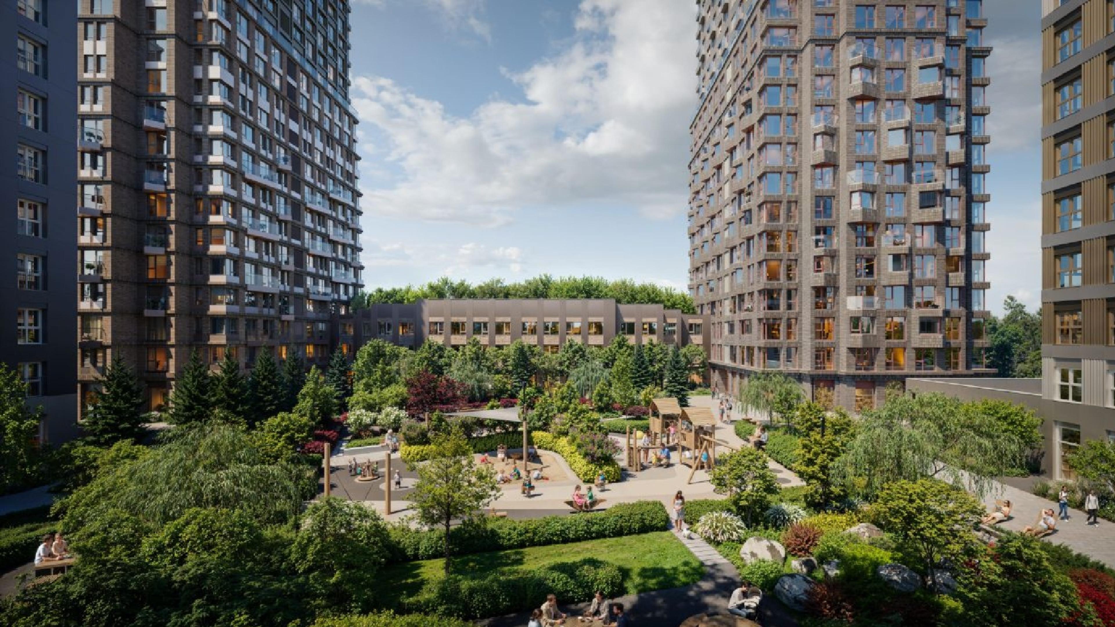 Внутренний двор с детской площадкой