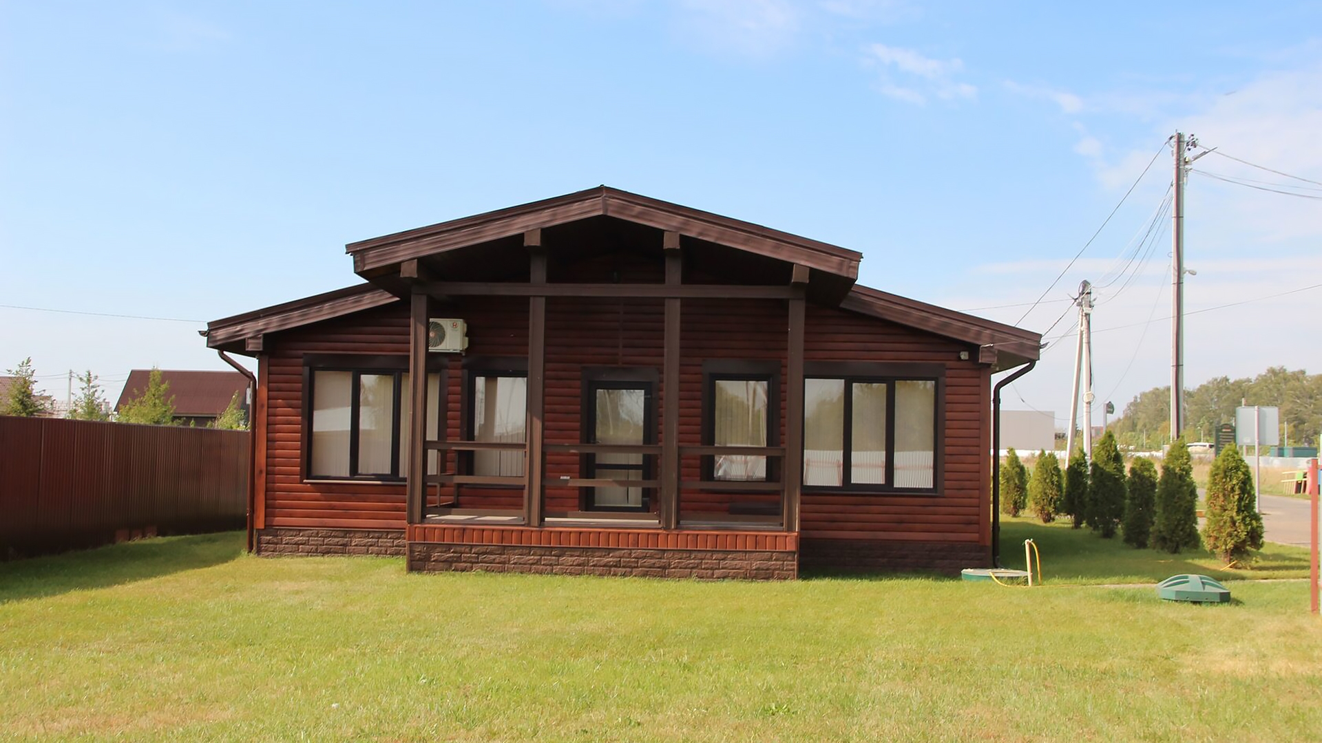 Дом в коттеджном поселке