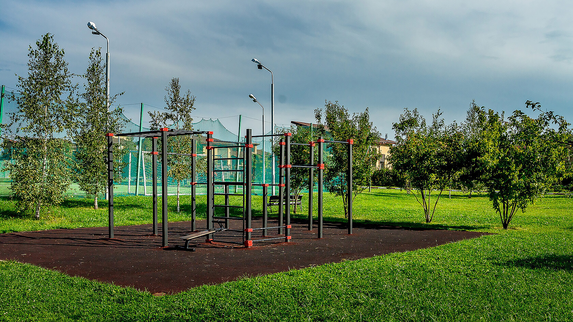Спортивная площадка