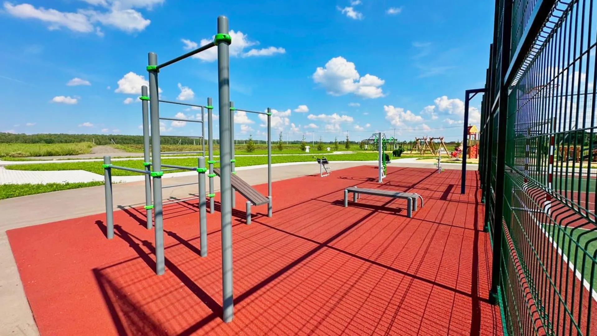 Спортивная площадка