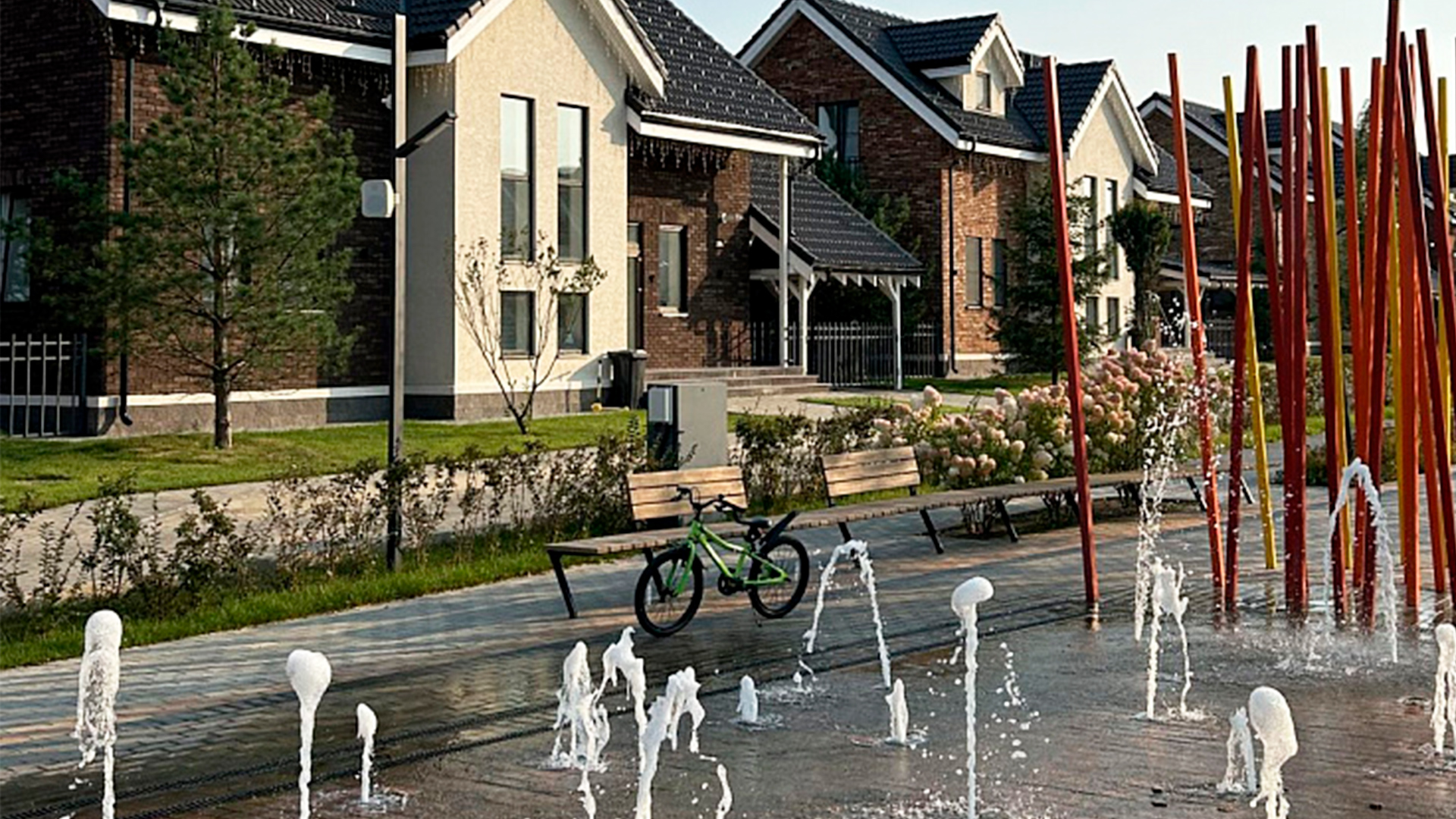 Бульвар с фонтаном