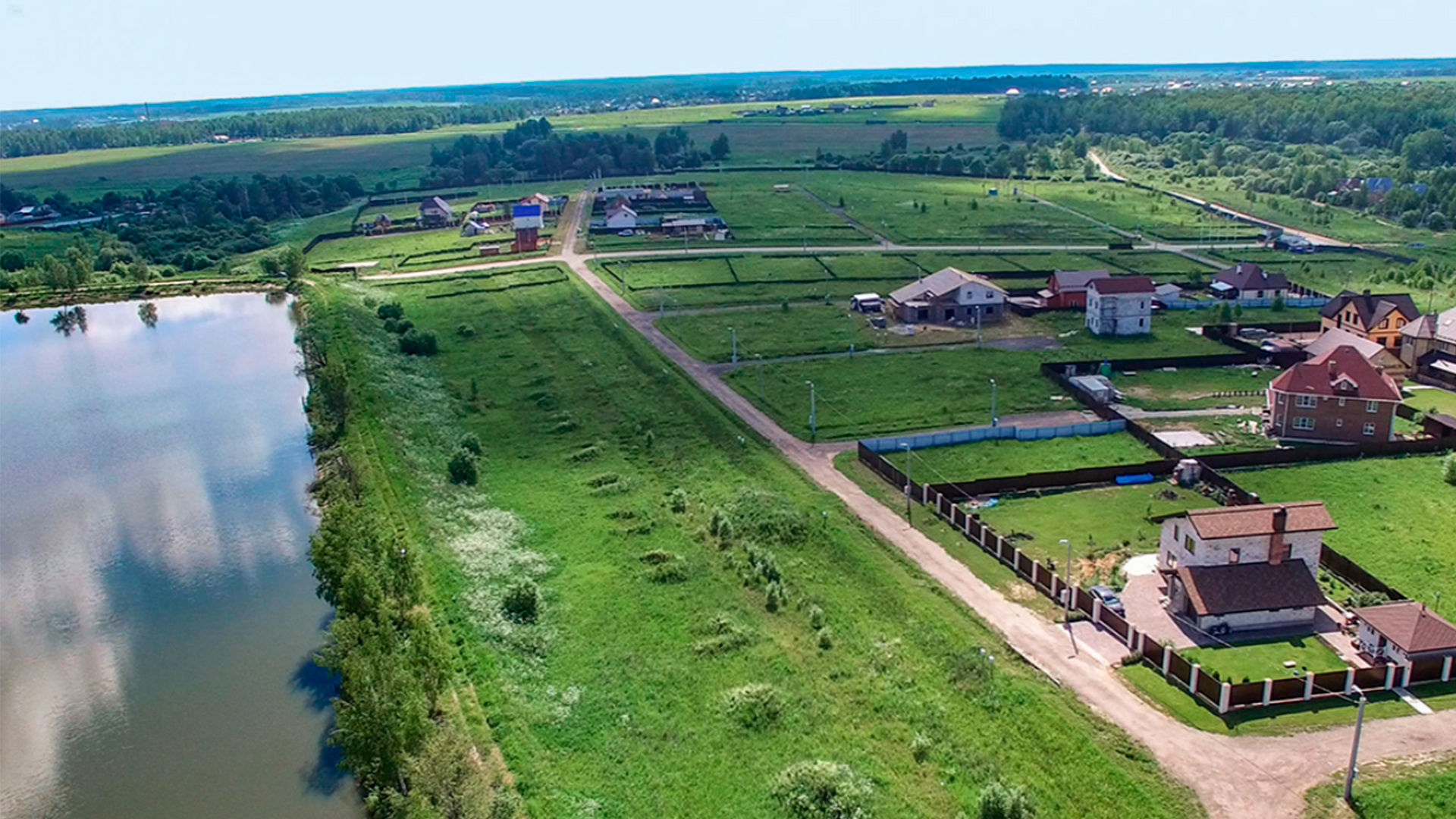 Коттеджный посёлок вид сверху