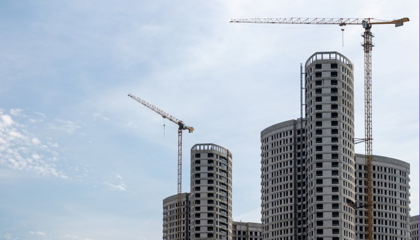 Комфорт-класс уходит в небо: предложение в московских небоскребах сократилось вдвое