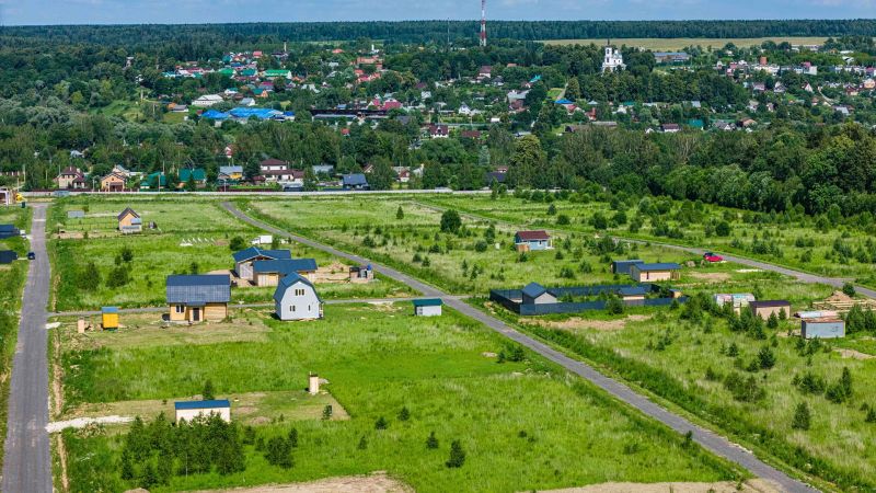 Участок 7.66 соток в посёлке «Мёд»