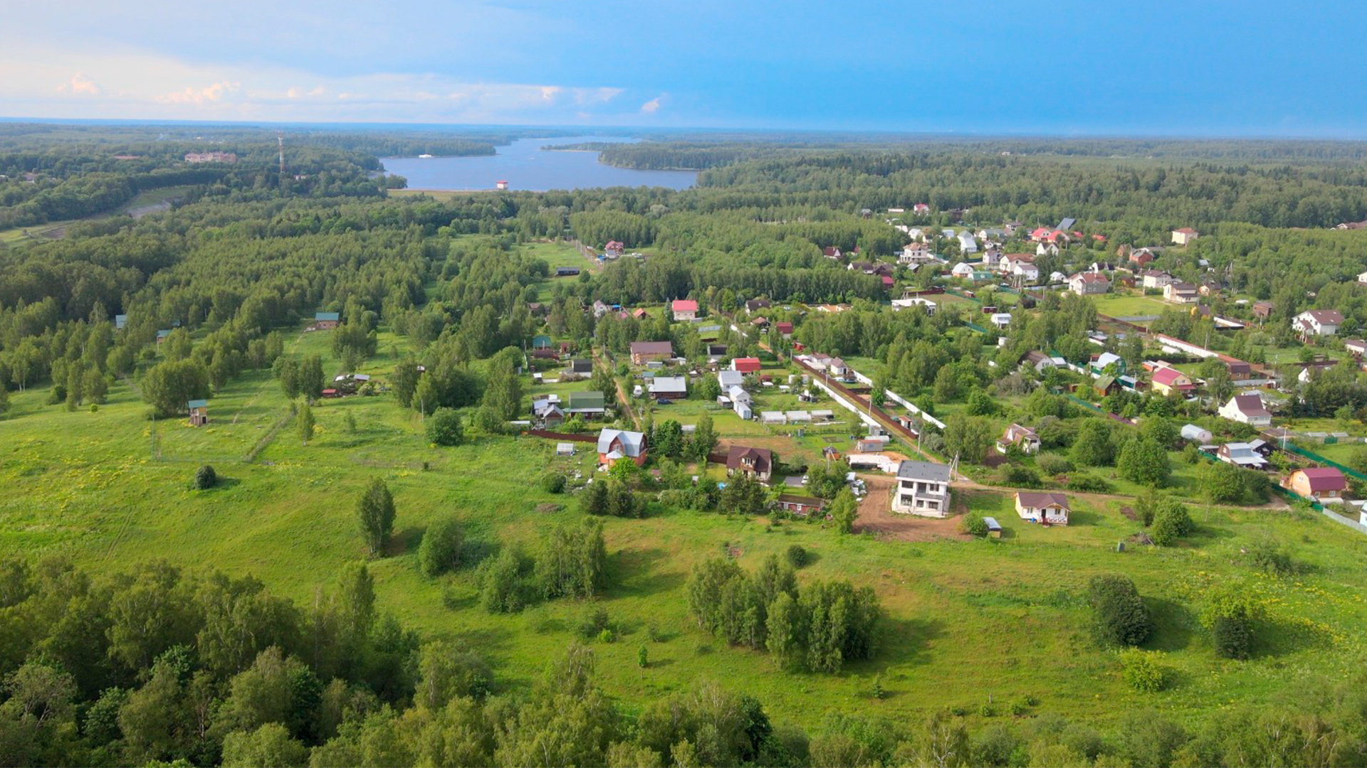 Коттеджный поселок вид сверху