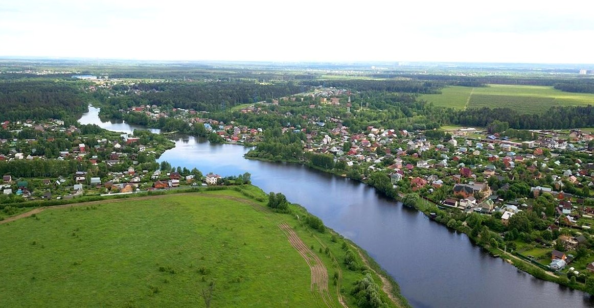 река и населенный пункт рядом