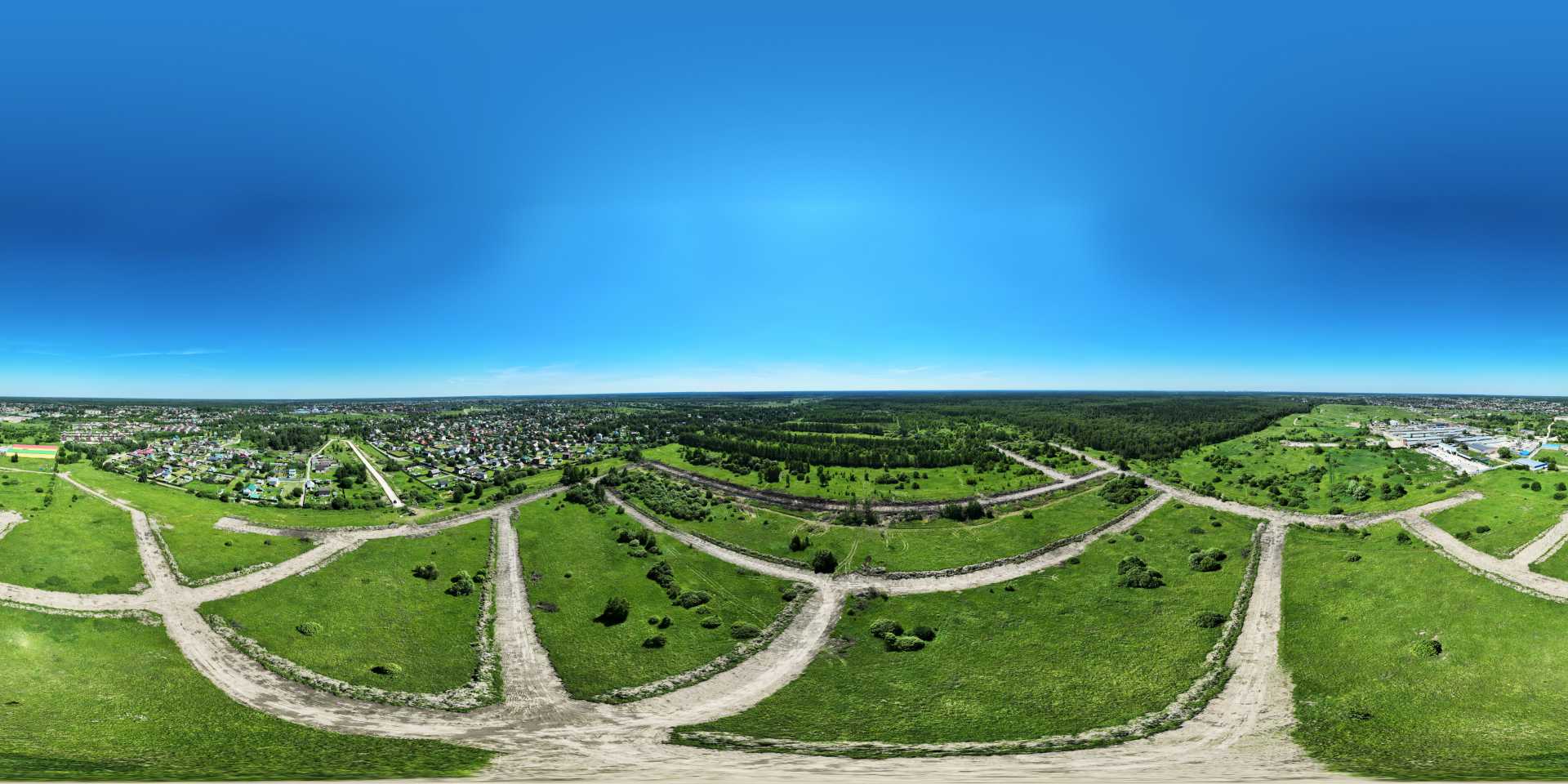 Участки с дорогами в поселке