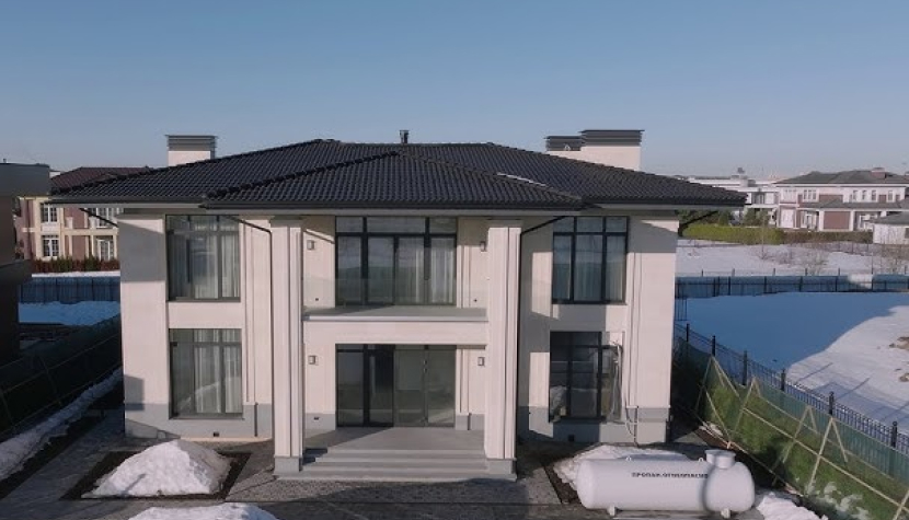  Резиденция в стиле Фрэнка Ллойда Райта в КП Миллениум Парк