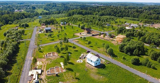 Участок №40 в посёлке «Дмитровка Лайф»